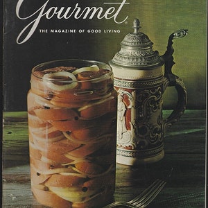 Gourmet Tidskriften för ett gott liv 1971 Utgåvor Januari Februari April Maj Juli Augusti September Oktober November December Helgdagar
