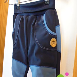 Softshellhose mit extra Besätzen blau, Matschhose, Outdoorhose Kinder Bild 1