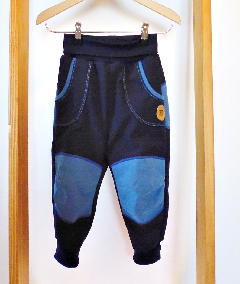 Softshellhose mit extra Besätzen blau, Matschhose, Outdoorhose Kinder Bild 3