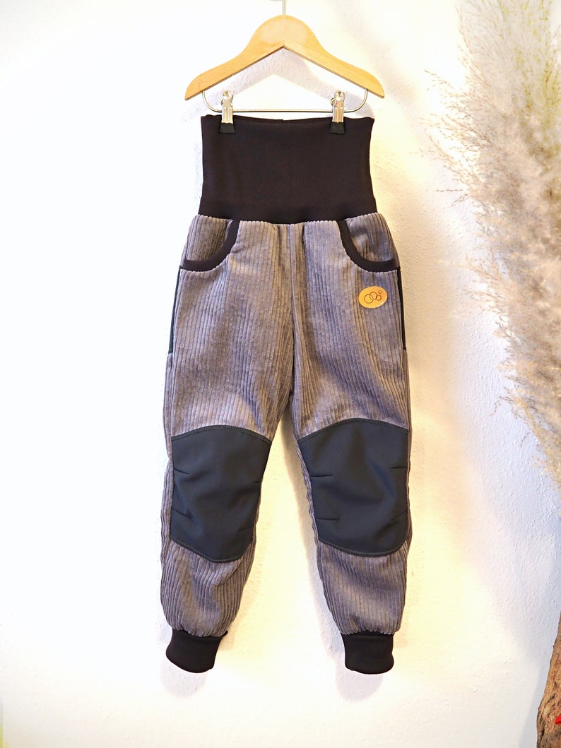 Pantalon en velours côtelé gris huître avec bordure softshell grise pantalon d'extérieur, pantalon d'aire de jeux, pantalon wax avec poches, GRUNNY Braun mit Taschen