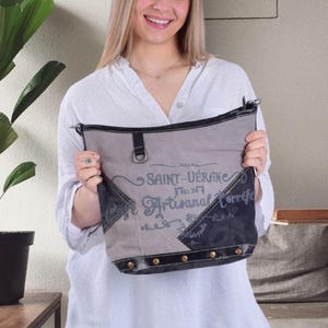 Umhängetasche, Crossbody, schwarze Tasche, kleine Schultertasche, Henkel Tasche, Baumwolltasche, Canvas Tasche, Vintage Tasche, Retro