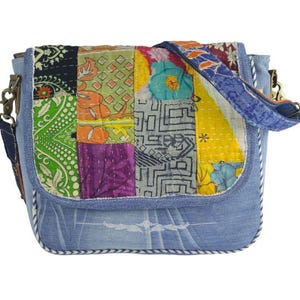 Nachhaltige Jeanstasche, Messenger Tasche aus recycelte Jeans und Sari. Umhängetasche für Sie. Bunter Tasche. Crossbody Bag