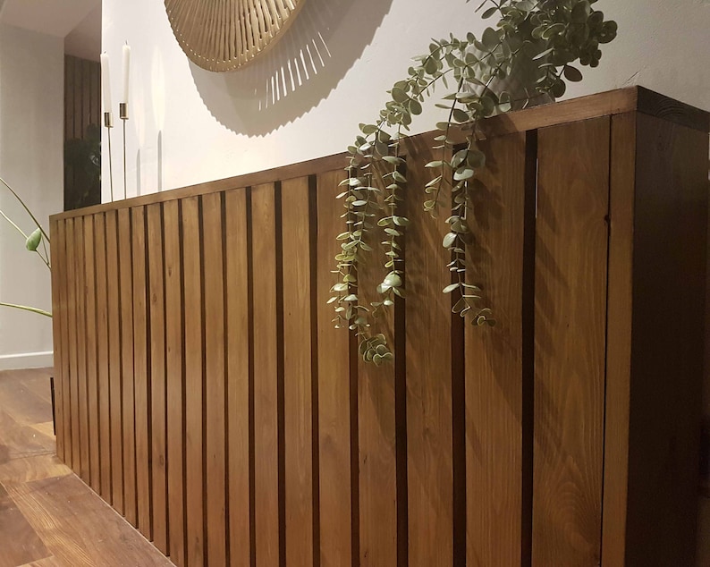 Custom radiator cover - Wide vertical slat design, custom size and finish. Custom Radiator cover - Modern wide vertical slats, Handmade to order. Made-to-Measure Radiator cabinet - Wide vertical slat, Bespoke deisgn, Ny size or colour