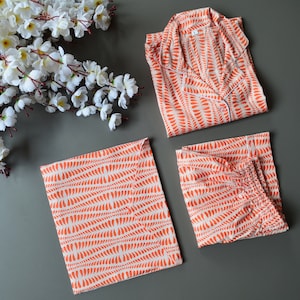 Ensemble de pyjama indien fait main, ensemble de pyjama en tissu de coton biologique à coutures apparentes, robe de nuit pour femme, ensemble de chemise en coton pour femme avec short et sac