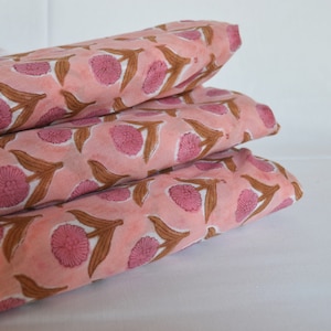 Tessuto stampato a mano, tessuto di cotone voile indiano fatto a mano, tessuto morbido per sartoria di abiti etnici da donna, tessuto di cotone vintage da corsa