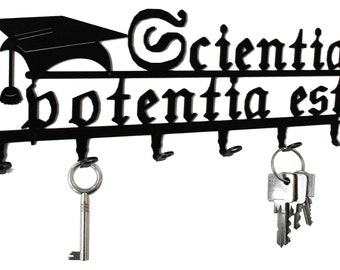 Schlüsselbrett / Hakenleiste * Wissen ist Macht / Scientia potentia est * - Schlüsselboard Latein, Schlüsselleiste, Metall - 6 Haken