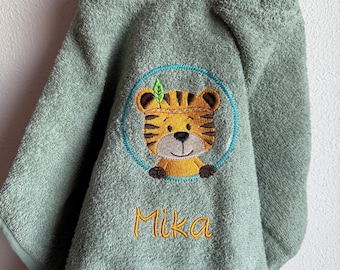 Badponcho, babyponcho, geborduurd met applicatie en naam
