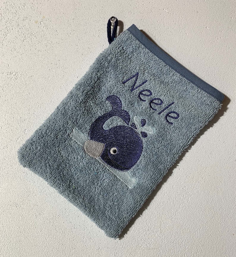 Wash mitt, washcloth, embroidered with desired name and appliqué Nr.1