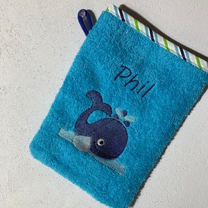 Wash mitt, washcloth, embroidered with desired name and appliqué Nr.9