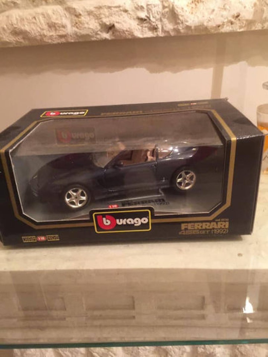 Voiture au 1/18 FERRARI 456 GT (1992) bleu métallisé (BURAGO) - Collection