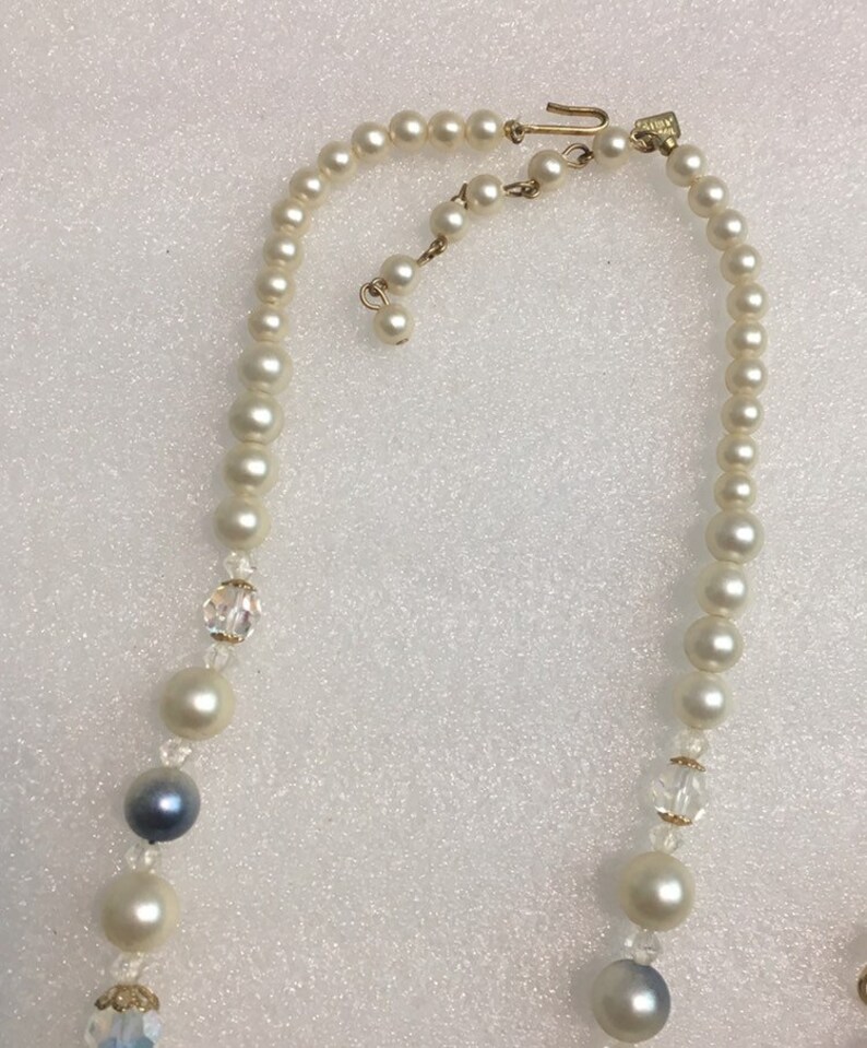 Vintage Tammey Jewels Necklace and Earrings Set Faux Pearl Aurora Borealis Beads