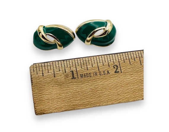 Vintage Monet Green Enamel Earrings Gold Tone Met… - image 6