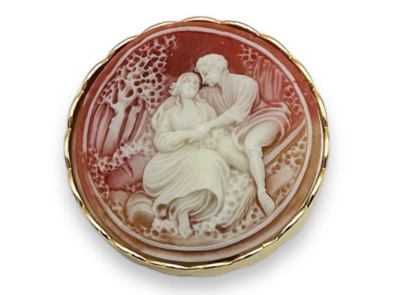 Vintage Large Carved Resin Cameo Brooch Pin Court… - image 2