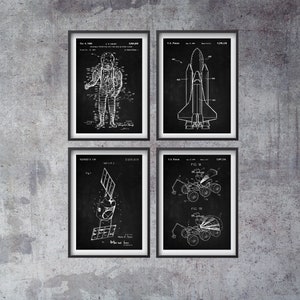 Space Patent Set of 4, Spacecraft Patent, Satellite Poster, Space Wall Art, Astronaut Suit, INSTANT DOWNLOAD