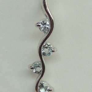 Noble 0.63 Carat Blue Topaz Pendant 925 Silver Topaz Necklace Sky blue Topaz