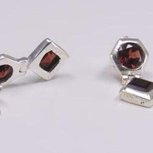 Modern exclusive 2.45 carat garnet stud earrings with hinge, earring, 925 silver