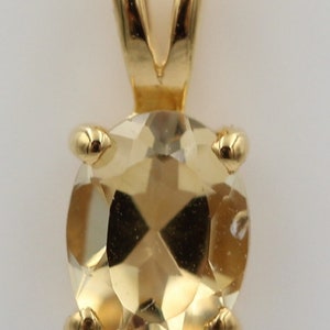 Noble 0.78 carat shining citrine pendant 925 silver necklace chain gold-plated