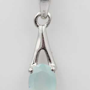 rare 0.72 carat Aqua Chalcedony pendant 925 silver necklace chain