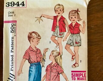Simplicity 3944 ChildrenUnisex Bottoms and Tops Pattern Size 6