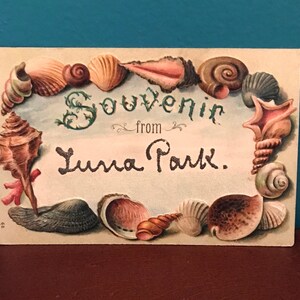 Postal antigua, recuerdo de Luna Park, número 68, tarjeta en relieve, Luna Park, conchas marinas, orilla del mar, parque de atracciones