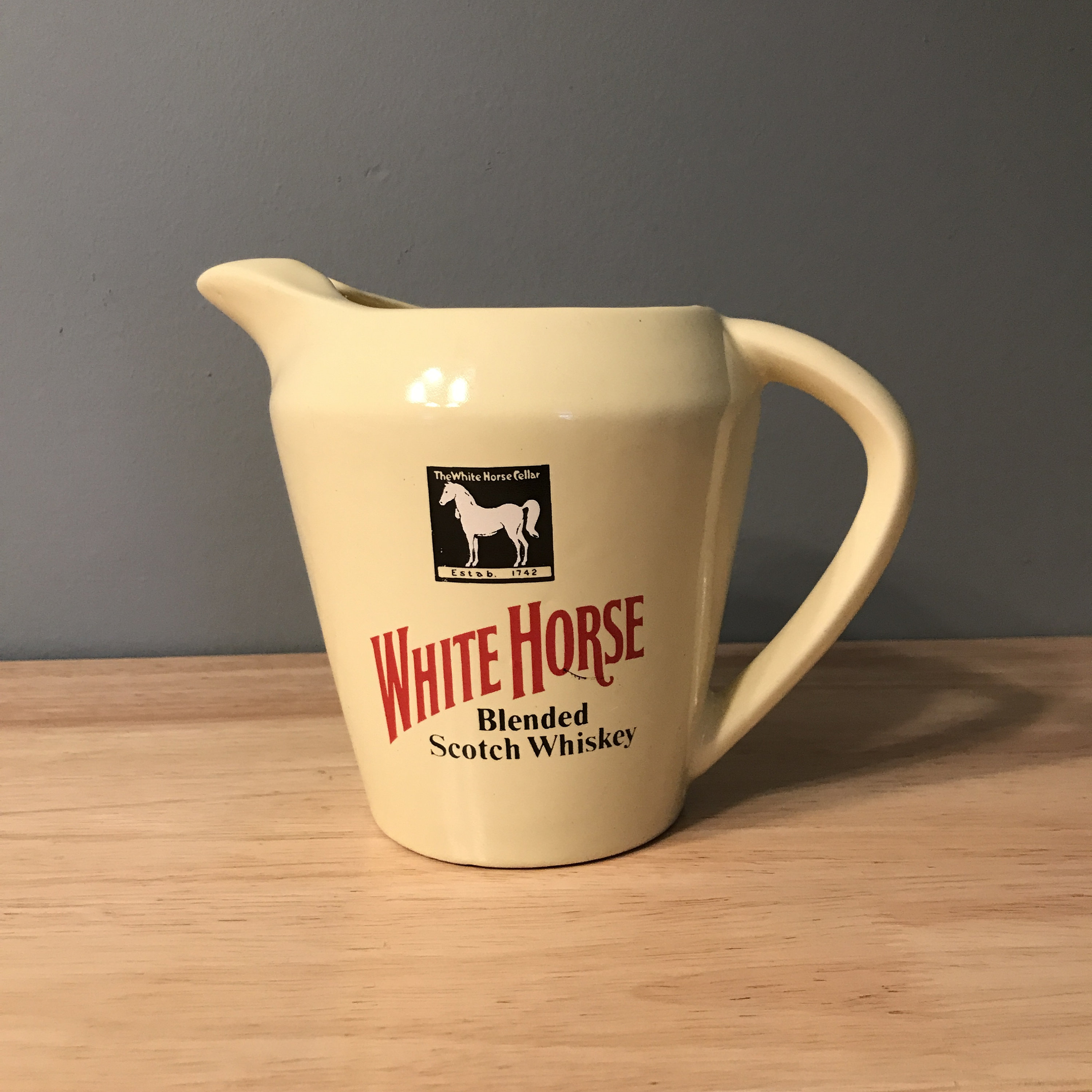 WHITE HORSE SCOTCH WHISKY 陶器製 置物 White Horse Whiskey - Etsy Australia