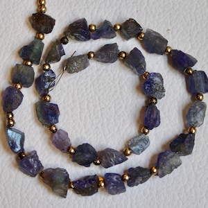31 PIECES,Natural Tanzanite Rough, Tanzanite Rough Beads, Raw Tanzanite Beads, 6 to 9 MM, Tanzanite Rough Gemstones, Tanzanite Rough