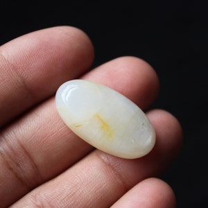 Attractive -Natural white Moonstone cabochon loose gemstone moonstone oval shape top quality handmade , 29x15x6 mm 22.0 Carat