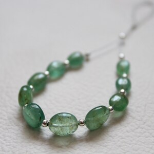 Natural Emerald Smooth Oval Beads, 5-7mm, (10 Piece)