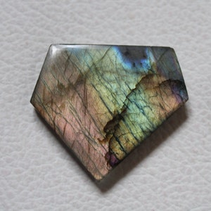 Fabulous Natural Labradorite Gemstone,Multi Flashy Labradorite Cabochon,Loose Gemstone,Smooth Polish,Jewelry Making, 39x34x6 MM 69.0 Ct