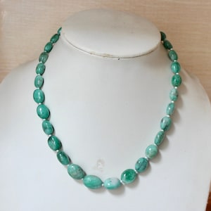 Natural Zambian Emerald Beads: Smooth Oval Gemstone Beads (8x6 to 13x9.5 MM)