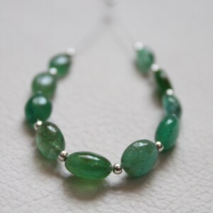 Natural Emerald Smooth Oval Beads, AAA Quality, 5.5-8 MM, 10 Piece