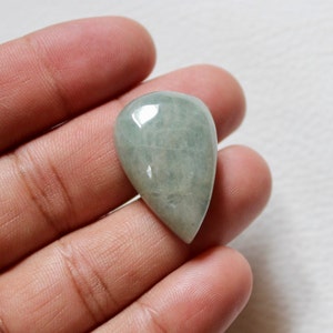 Amazing Natural Green Aquamarine Cabochon, Natural Aquamarine Cabochon. Aquamarine Round Cabochon For Making Jewelry 29x19x8  mm 35 Carat