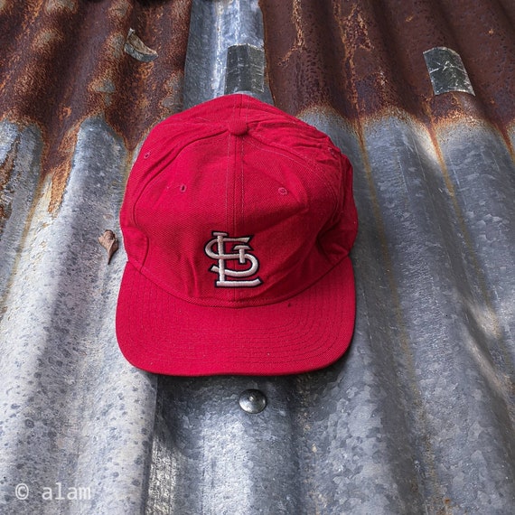 Vintage 90s St. Louise Cardinal Snapback Red