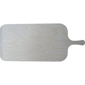 K&ouml;nnte beinhalten: Ein rechteckiger Pizzablech aus Holz mit einem Griff. Der Blech ist aus hellem Holz und hat eine glatte Oberfl&auml;che.