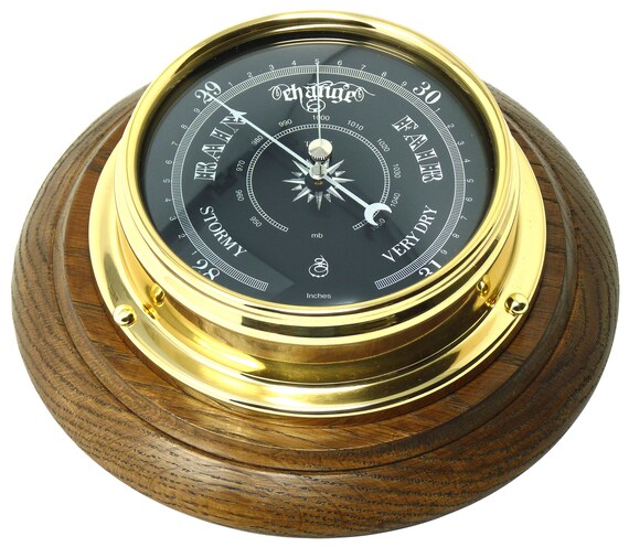 Gift Handmade in England Weather Instrument Tabic Traditional Brass Barometer Yacht Ship Sailing Clock 1//2kg Heavy Lacquered Brass