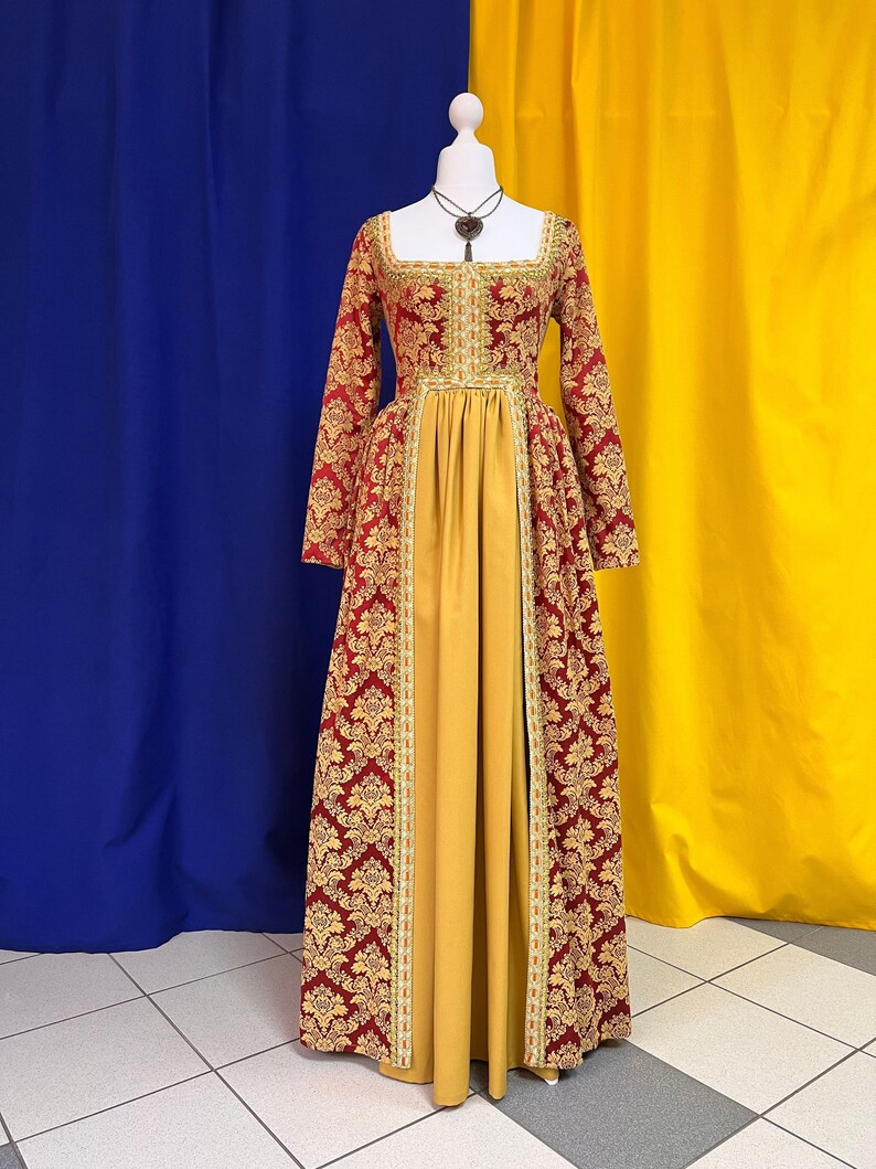 Renaissance Dress Princess Margarita English Queen Dress Etsy