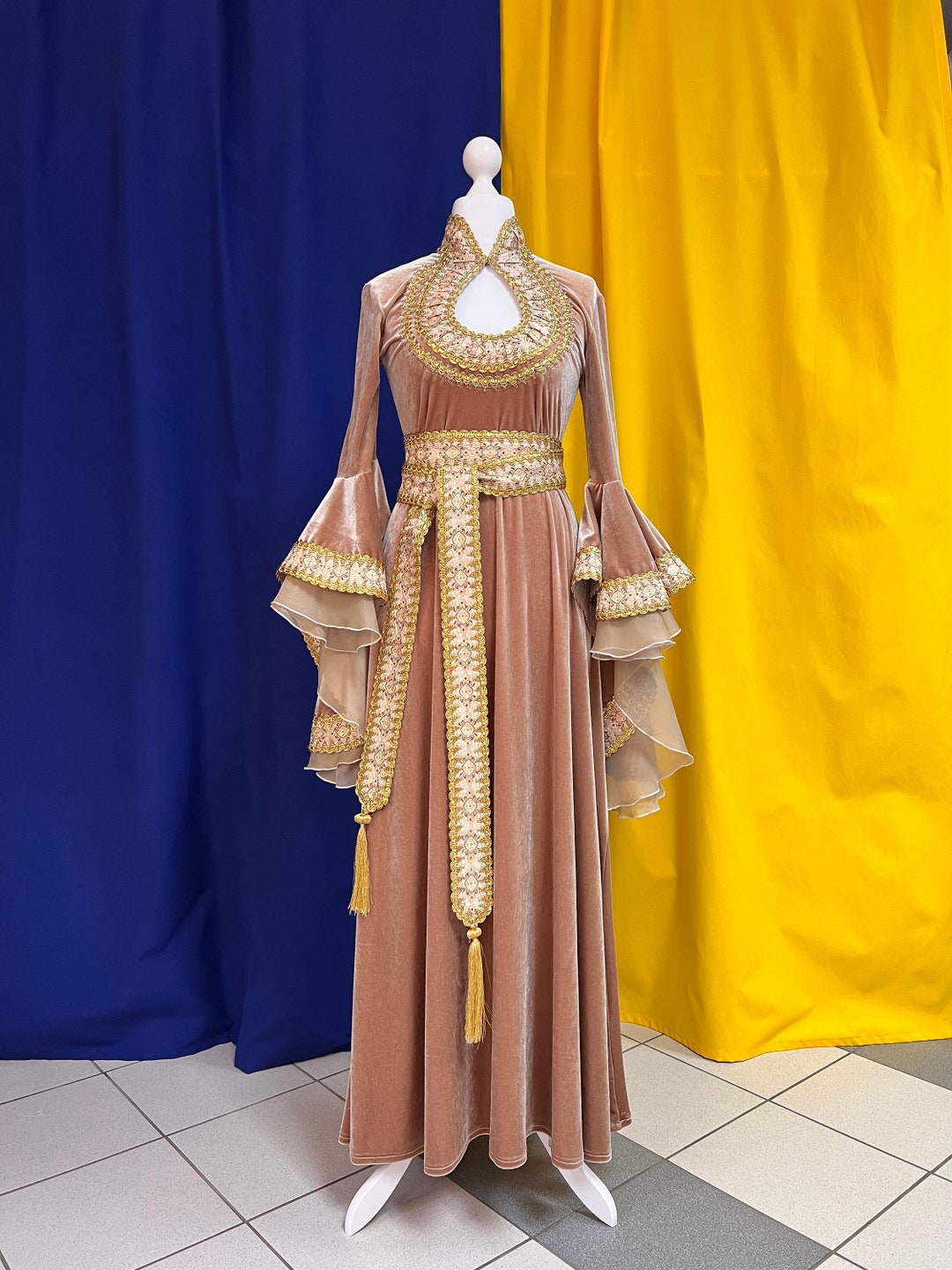 medieval gold dress 3 Piece Retro Fantasy Medieval Gold Lace Overlay Wedding Dress main image 1