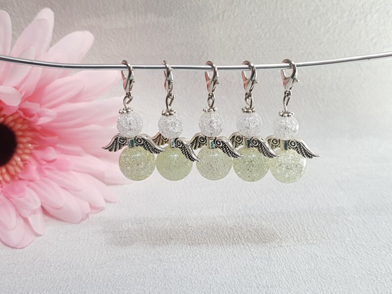 5 Perlenengel aus Glasperlen Schutzengel Schlüsselanhänger Grün Kettenanhänger geschenkidee Bild 1