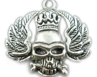 Skull Wing Crown Pendant 31 x 30 mm Silver