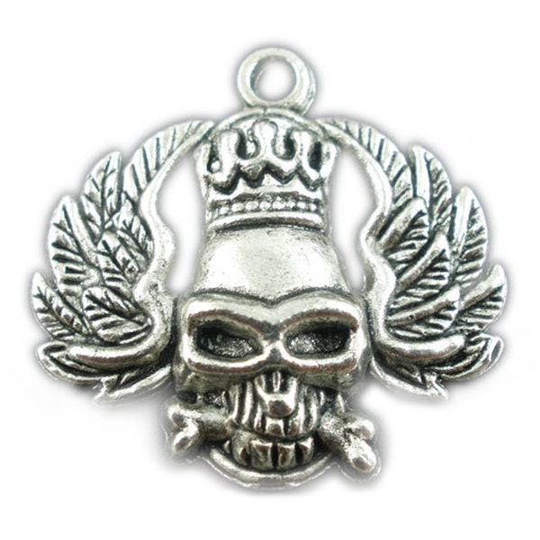 Skull Wing Crown Pendant 31 x 30 mm Silver