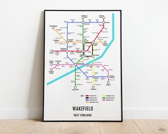 Impresión de mapa de metro personalizable de Wakefield, West Yorkshire: regalo de arte mural con mapa callejero de transporte moderno