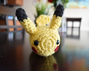 かぎ針編みのピカチュウ、あみぐるみ、ピカチュウ、ピカチュウの
