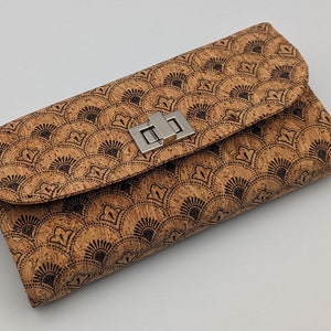 Großes Damen Portemonnaie aus Kork. Exklusives große Damen-Geldbörse,  XL Damen- Geldbeutel, Kellnerbörse, Clutch, Nachhaltig.