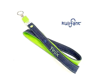 personalisiertes Denim Schlüsselband Name Schulkind, mit Name Wunschlänge einfarbig Geschenk Teeanger Schule Schlüsselbänder denimblue