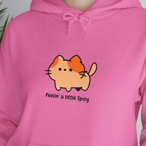 Felpa con cappuccio unisex Feelin&#39; a Little Spicy, regalo veterinario, maglione con grafica,