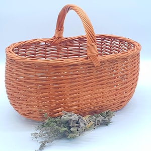 Einkaufskorb aus Weide