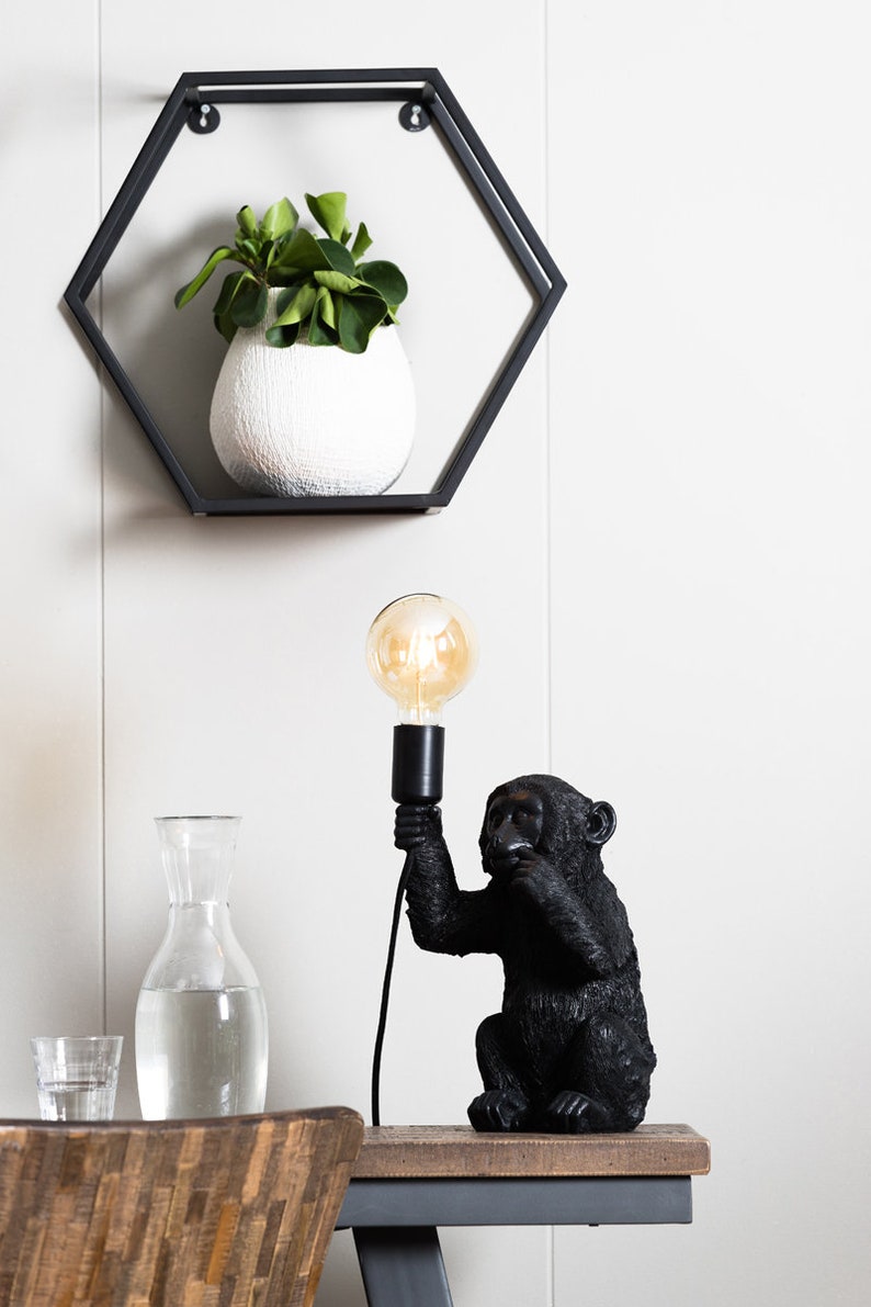 Design Tischlampe Äffchen für Glühbirne E14 E27 Tischleuchte Monkey Lampe sitzender Affe Dekofigur Leuchte Gold Schwarz in 3 Größen Bild 2