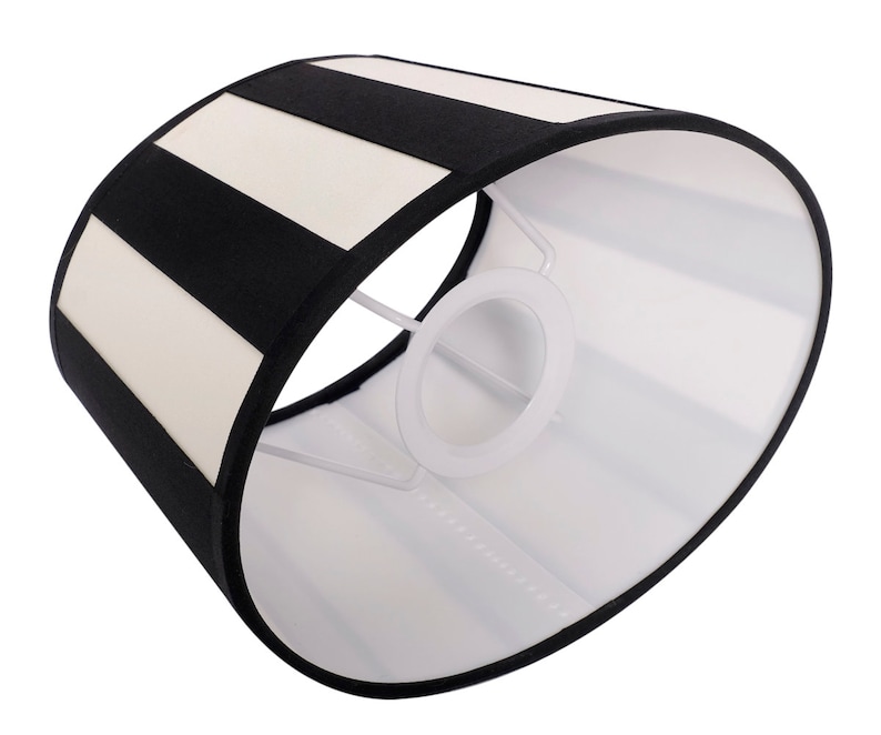 Lampenschirm gestreift Tischlampenschirm Streifenmuster Design Fassung E27 oval rund Weiß Braun Rot Blau Schwarz Schirm Streifen Tischlampe Bild 8