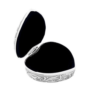 Jewelry box in heart shape antique silver jewelry box silver plated heart jewelry box jewelry box engraving ring case box box image 2