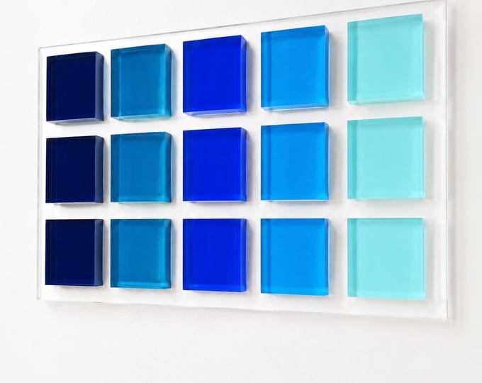 Hand-Painted Acrylic Cube Wall Art – Gradient Blue, Light-Reflecting 3D Decor